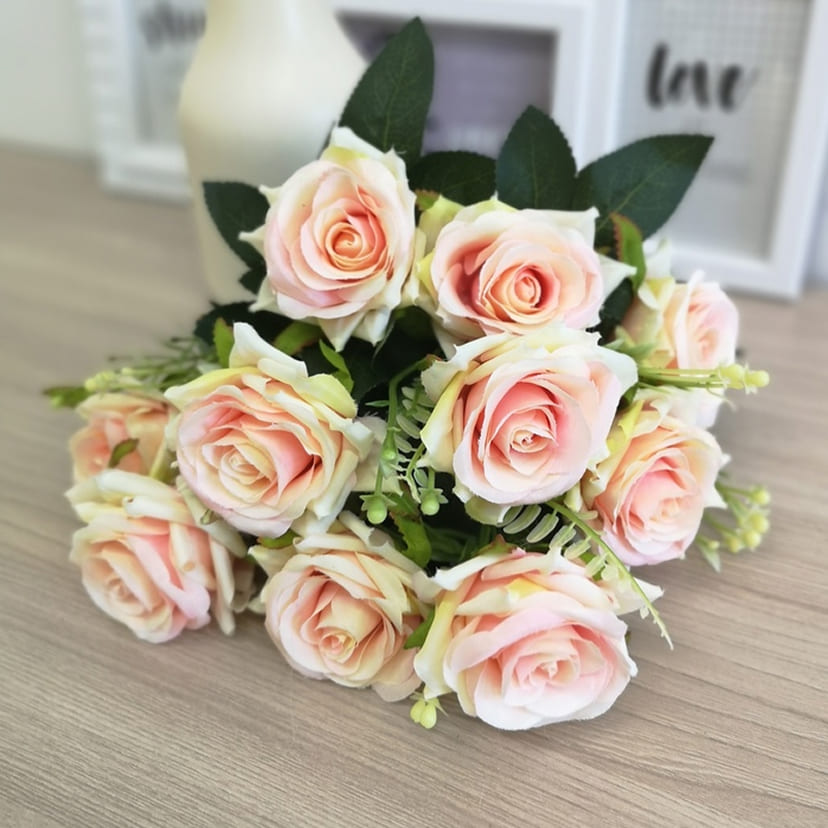 Искусственные цветы в Улан‑Удэ | Цветы искусственные «Розы острые», розовато-молочные, букет